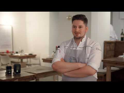 Restaurant Jellyfish by Stefan Faeth