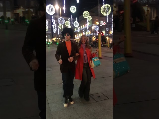 Vídeo relacionado con Boland - Camisa Disco con volantes, turquesa, para hombre, disfraz, camisa de fiesta, años 70, fiesta temática, carnaval