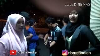 Download lagu Repvblik - Aku Takut (cover) versi pengamen jalanan mp3 Download lagu Repvblik - Aku Takut (cover) versi pengamen jalanan mp3