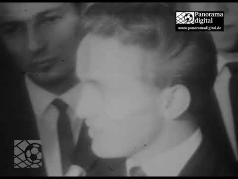 Ehrung DDR-Junioren-Nationalmannschaft nach gewonnenem EM-Finale,April 1965 - www.panoramadigital.de