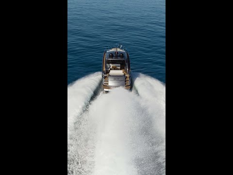 Luxury SuperYacht - Out of the ordinary - Pershing 6X Defiant By Nature - Ferretti Group