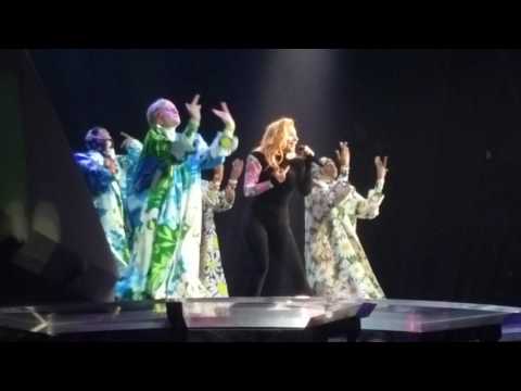 Lady Gaga - Joanne World Tour - Applause - Vancouver