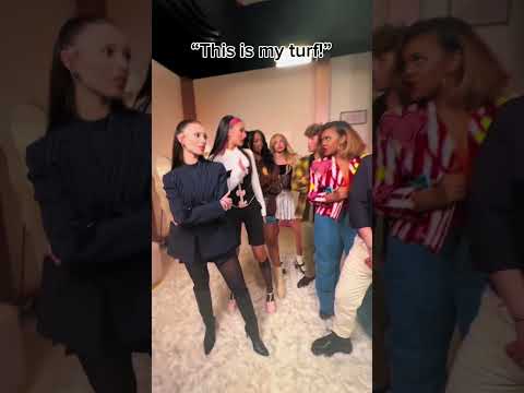 Descendants ROR Cast recreates Night Falls 😂 #fyp #funny #descendants #shorts