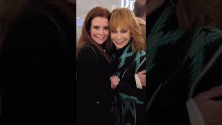 Reba Cast Reunion 2023 🤩 #shorts #reba #rebamcentire #thevoice #rebainconcert