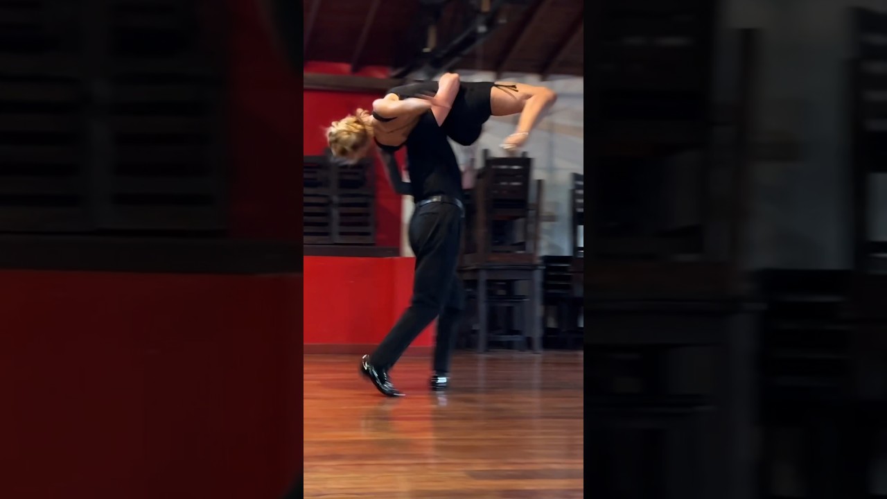 Emotional dance 🔥 Tango - Dmitry Vasin & Stefany Ortiz. Marc Anthony - Y como es el  #tango #dance