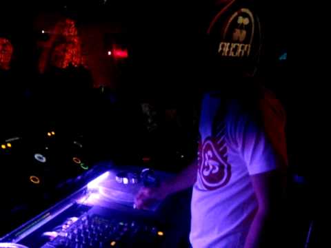 John Shelvin@Pacha La Pineda