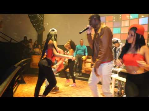 La Gente Pesada (Show En Vivo)