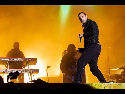 The Streets - 'Fit But You Know It'' LIVE at The Lion's Den Boomtown Festival 2019