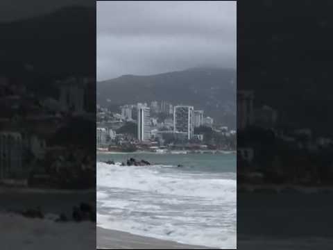 ACAPULCO se prepara ante la LLEGADA del HURACÁN POLO #shorts