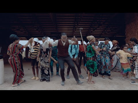 Saint Stephanie:Moyo Tulia.(official Music video)