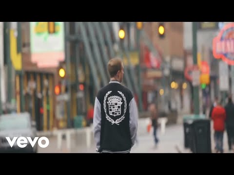 Lil Wyte - Plot Thickens (Official Music Video)