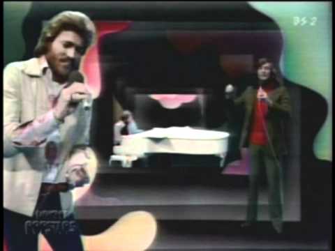 Bee Gees - Alive (Stereo)