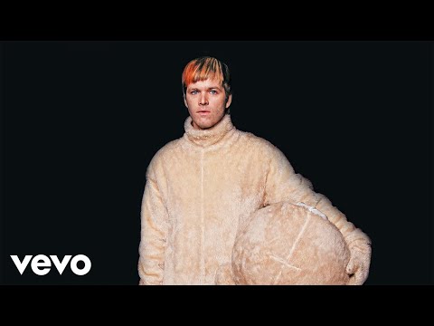 Benjamín Amadeo - Sálvame (Official Video)