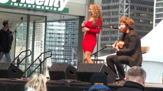 Haley Reinhart Casey Mag Mile Lights Fest Moanin'