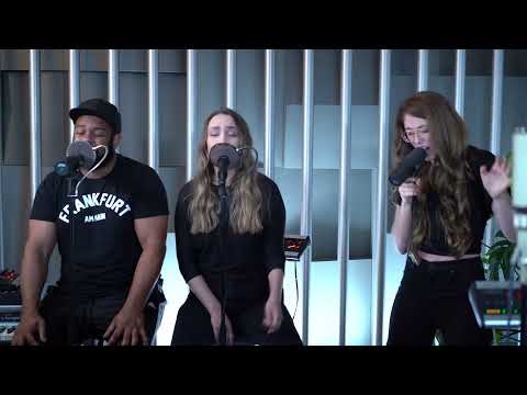 Moses Pelham - DIESE LIEBE (LIVE IN DEN CIRCLE STUDIOS BERLIN) (Official 3pTV)