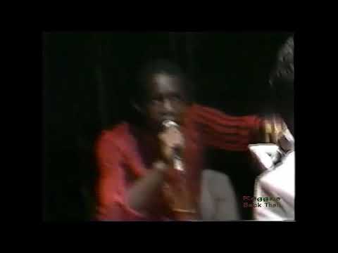 General Trees & Echo Minott live 1987