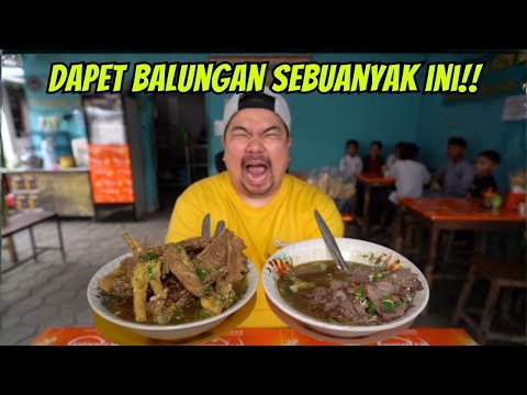 GOKIL!! PESEN SOTO DAPET BALUNGAN SEBUANYAK INI!!