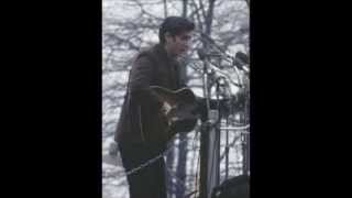 Phil Ochs - Doesn&#39;t Lenny live here Anymore (live)