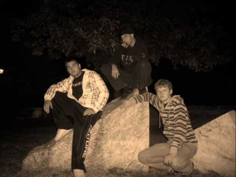 Demo (Svaki dan) 2009 - Volim te mala (Serbian rap)