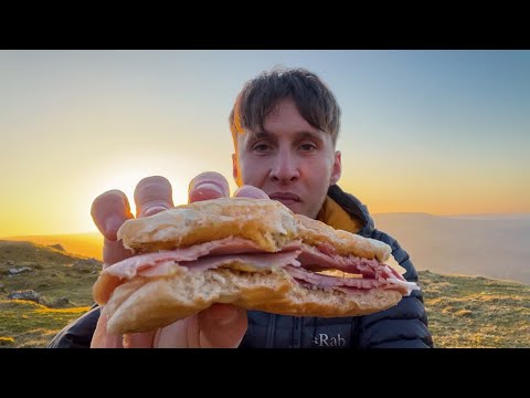 Cooking ham & pease pudding stotties in northumberland national park