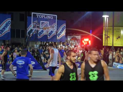 VIVIA 3X3 PRNAJVOR 2017: PIZZA BAR CVIJETA - CAFFE BAR SQUARE 18:16 (ČETVRTFINALE SENIORI)