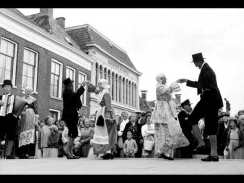 Henk van der Heide & Anneke Pater - Fryske polka ( 1960 )