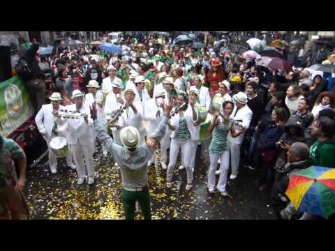 Estação Primeira en el Bs As celebra Brasil 2013 - Exaltação E1