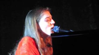 Birdy ~ Unbroken (HQ sound) @Live Music Hall Cologne, Germany May-05-2016