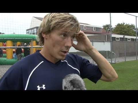 FIFPro Tournament 2011 - Franck Signorino from Team UNFP.mpg