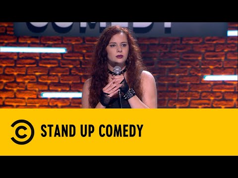 Molestatori anziani e dove evitarli - Sofia Gottardi - Stand Up Comedy - Comedy Central