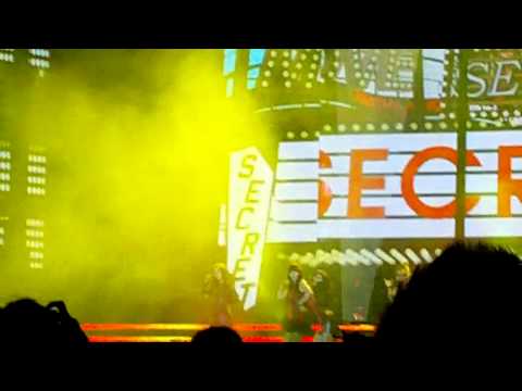 KPOP MUSIC FEST 2011, Secret, Intro + Love is Move