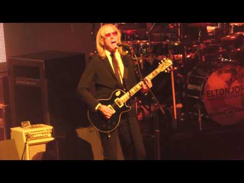 Davey Johnstone in Paris 2016