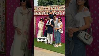 Download lagu Saif ali khan family#shorts#saifalikhan#ibrahimalikhan#saraalikhan#kareenakapoor#karishmakapoor mp3