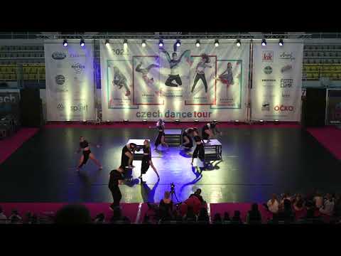 43. TS FREE DANCE - Diferent