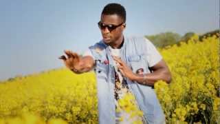 Young P - Papa (Clip Officiel HD)