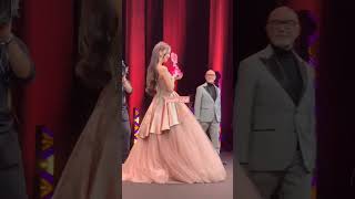 جيسو عند استلامها جائزة مدام فيغارو "النجم الصاعد" كأول فنان آسيوي في التاريخ🔥👑#jisoo