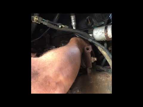 Ford 5.4L Exhaust Gasket Replacement
