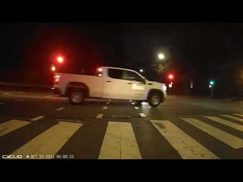 5+ minute wait as DCR signal fails to give green light to Brattle Street