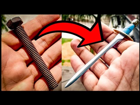 Amazing forging a sword using Rusty old Bolt  #soloprojects #forging #restoration #sword