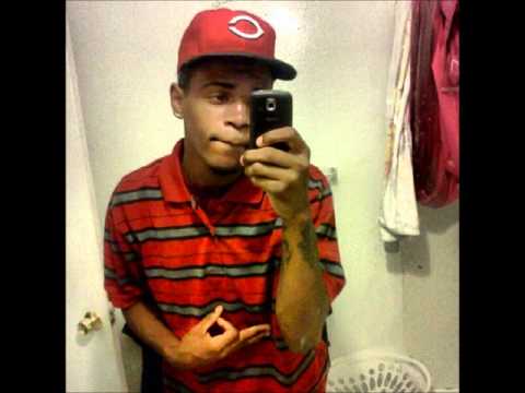 I'm Rucious KillaKam Ft Cory Bux, REDRUM(FROM PIRU LOVE) & SEAN DEEZ (WKI).wmv