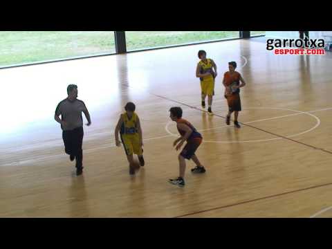 CB OLOT - CLUB BASQUET SANT HILARI