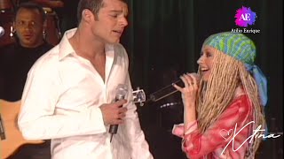 🔴CHRISTINA AGUILERA &amp; RICKY MARTIN - Nobody Wants To Be Lonely (Live UK 2001)