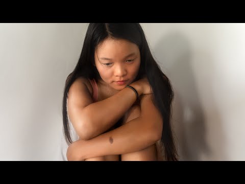 不自信是如何把一个女孩儿一步步毁掉的？ How low self-esteem can ruin girls