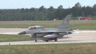 preview picture of video 'Geilenkirchen Air Base 15-06-2012 (Arrivals 30 years anniversary NATO base) Part 3/4'