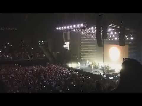 Sunday Morning  I   Maroon 5 Concert 2022  I  Etihad Arena