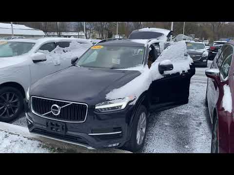 2016 Volvo XC90 Momentum