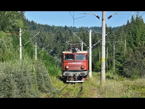Trenul R5711 Cimpulung Moldovenesc - Ilva Mica opreste in Silhoasa - 01.08.2017