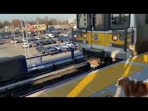 LIRR M7/ C3 cab car train action at Hicksville