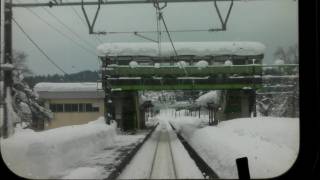 preview picture of video '上越線・前面展望 北堀之内駅から越後堀之内駅 (大雪の沿線) Train front view'
