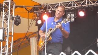 Melvin Taylor-Right Place, Wrong Time- 2013 Thunder Bay Blues Festival
